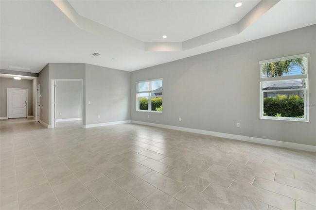 2638 Light Sky Ln, Home with 3 bedrooms, 2 bathrooms and null parking in BRADENTON FL | Image 40