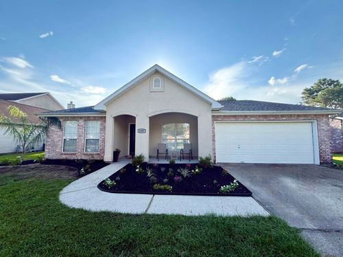 1007 Janette Ct, Slidell, LA, 70461-5345 | Card Image