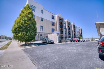 408 - 623 W Walnut Street, Condo with 2 bedrooms, 2 bathrooms and null parking in Springfield MO | Image 1