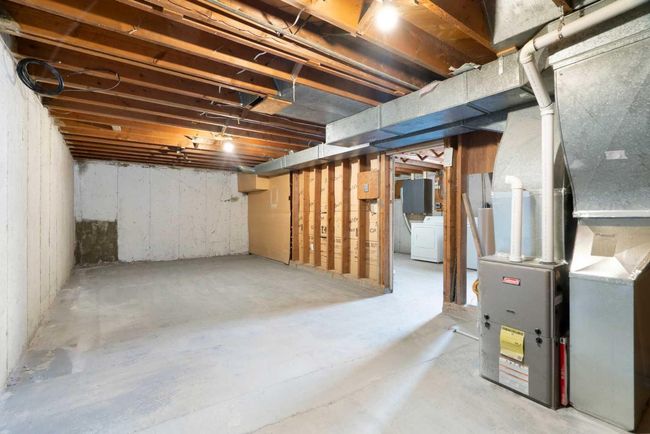 221 Frederick Avenue W, House other with 3 bedrooms, 1 bathrooms and 1 parking in Standard AB | Image 29