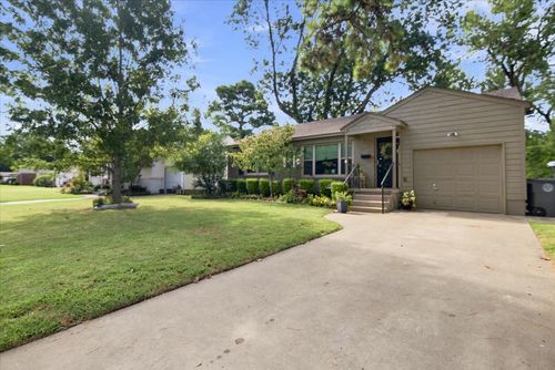 1342 E 45th St, Tulsa, OK, 74105-4106 | Card Image