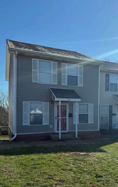 342 E Oak St, Nicholasville, KY, 40356 | Card Image