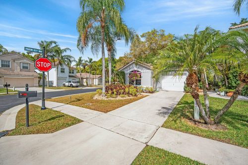 6923 Torch Key St, Lake Worth, FL, 33467-7655 | Card Image