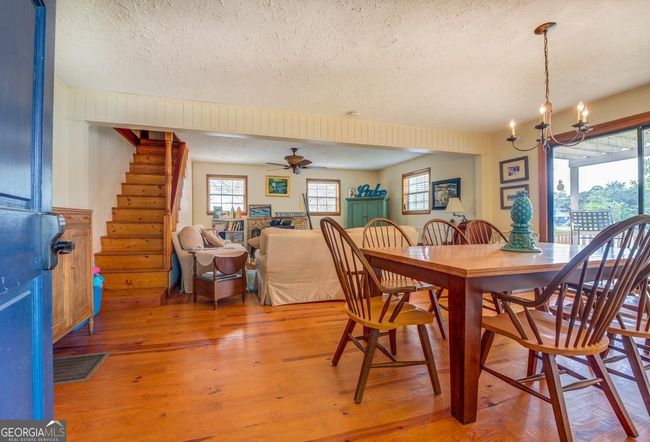 393 Templeton Cir, House other with 3 bedrooms, 2 bathrooms and 2 parking in Mansfield GA | Image 16
