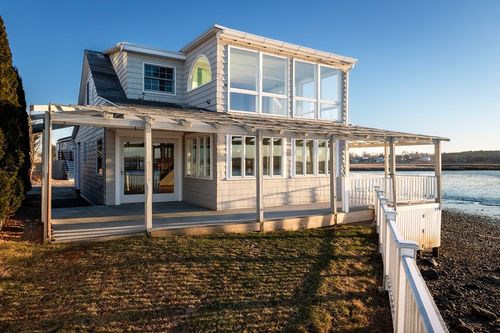 33 Eagle Hill Rd, Ipswich, MA, 01938-1305 | Card Image
