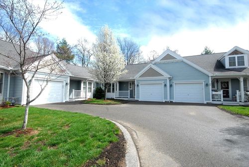 f-12 Strawberry Ln, Hudson, MA, 01749-2868 | Card Image