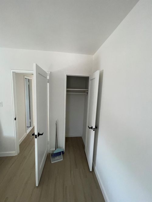 apt-2f-134 Blossom Ave, Flushing, NY, 11355-4633 | Card Image