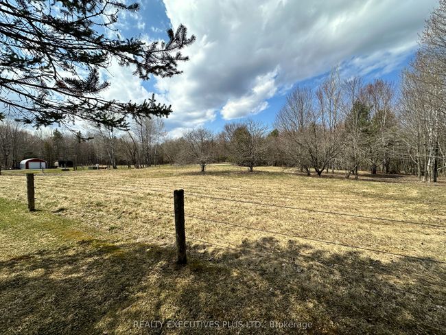 2935 Baseline Rd, House other with 5 bedrooms, 4 bathrooms and 10 parking in Saint-Pascal-Baylon ON | Image 41