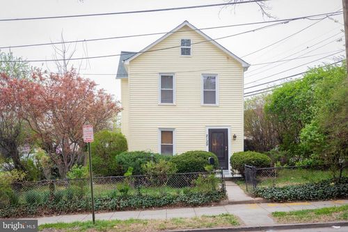 2129 Channing St Ne, WASHINGTON, DC, 20018-1335 | Card Image