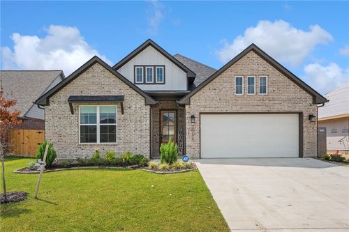 3032 Teller Dr, Bryan, TX, 77808-1551 | Card Image