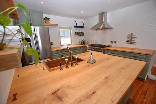 1851 Center Fayston Rd, Moretown, VT, 05660-9304 | Card Image