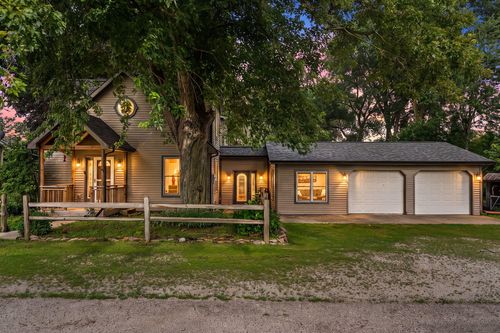 60 N Wolf St, Wheatfield, IN, 46392-7381 | Card Image