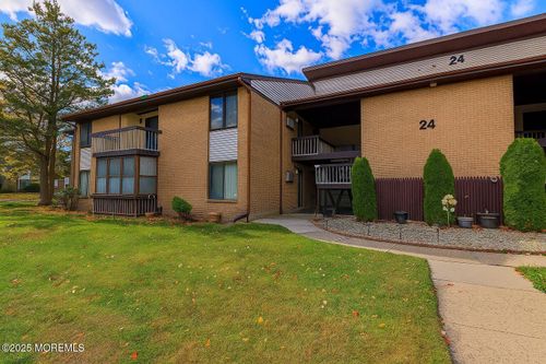 a-24 Meadow Green Cir, Manalapan, NJ, 07726-2049 | Card Image