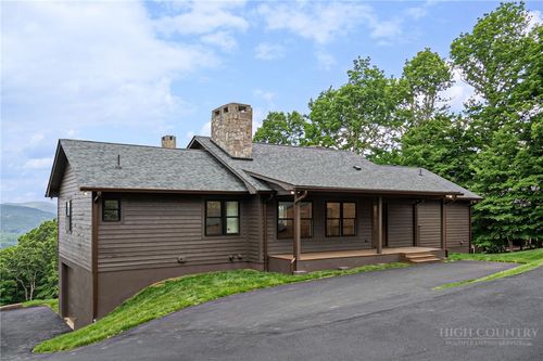 764 Golden Ridge Rd, Blowing Rock, NC, 28605-9078 | Card Image