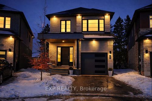 25 Ferris Cir, Guelph, ON, N1G0H2 | Card Image