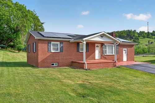 111 Sevier St, Lebanon, VA, 24266-7141 | Card Image