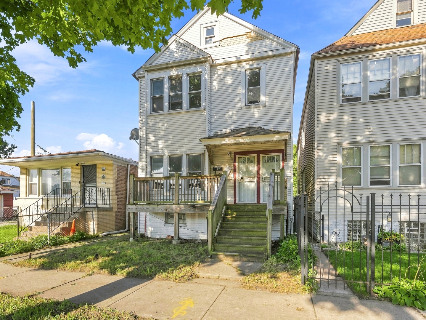Residential Income in Chicago