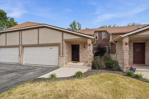 N113W16218 Sylvan Cir, Germantown, WI, 53022-6023 | Card Image