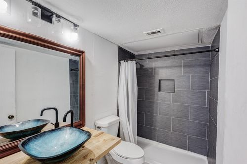 apt-1067-8110 Skillman St, Dallas, TX, 75231-2843 | Card Image