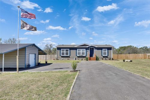 123 Casen St, Dale, TX, 78616-2179 | Card Image