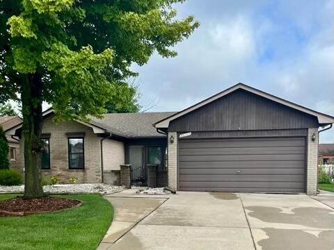 Lincolndale Dr, Sterling Heights, MI 48310