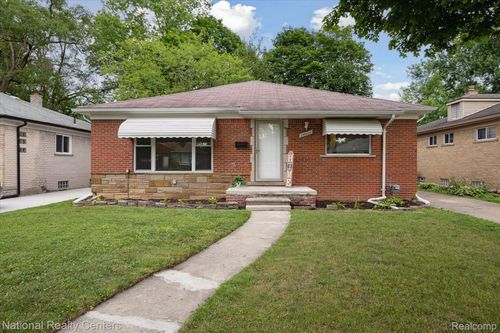 24000 Morton St, Oak Park, MI, 48237-2185 | Card Image