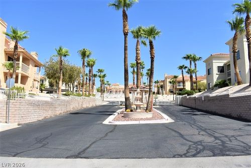 272-1940 Las Palmas Ln, Laughlin, NV, 89029-1226 | Card Image