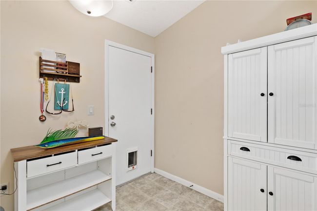 5512 Rosewall Cir, House other with 2 bedrooms, 2 bathrooms and null parking in LEESBURG FL | Image 22