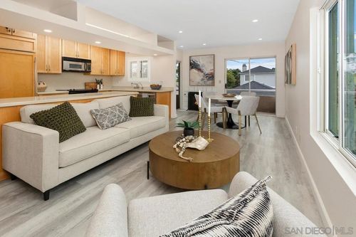 apt-5-536 G Ave, Coronado, CA, 92118-1640 | Card Image