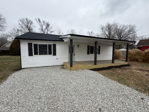 411 E Staunton Riley St, Brazil, IN, 47834-7432 | Card Image