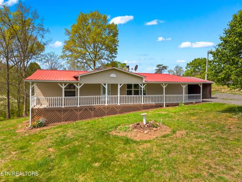 412 Thorn Hill School Rd, Thorn Hill, TN, 37881-6015 | Card Image