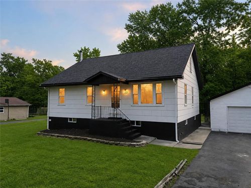 209 W Douglasville Road, Bushkill Twp, PA, 18064 | Card Image