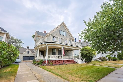 a-103 Ocean St, Lynn, MA, 01902-2062 | Card Image
