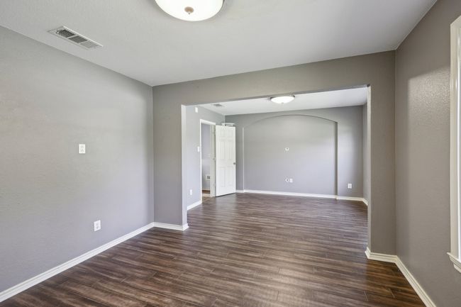 8808 Eastwood Ave, House other with 3 bedrooms, 3 bathrooms and null parking in Cross Roads TX | Image 9