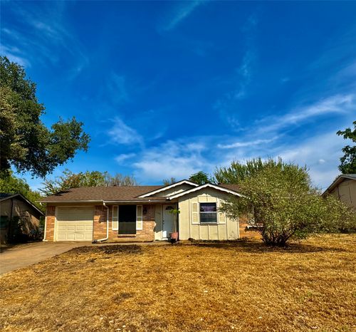 1104 Crane Dr, Euless, TX, 76039-2602 | Card Image
