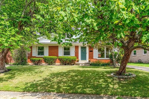 2144 Cypress Dr, Lexington, KY, 40504-3306 | Card Image