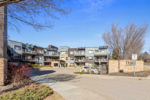 201-35 Sturgeon Rd, St. Albert, AB, T8N0E8 | Card Image