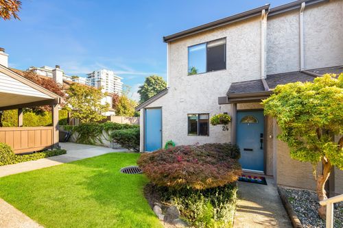24-230 W 14th St, North Vancouver, BC, V7M1P3 | Card Image