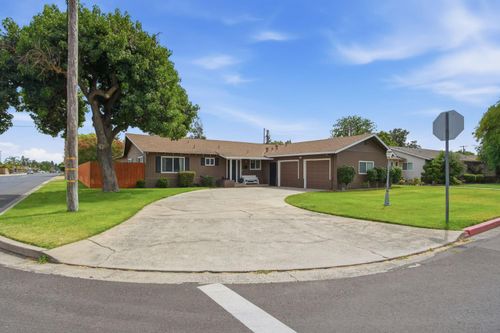 2380 El Capitan Dr, Turlock, CA, 95380-3622 | Card Image
