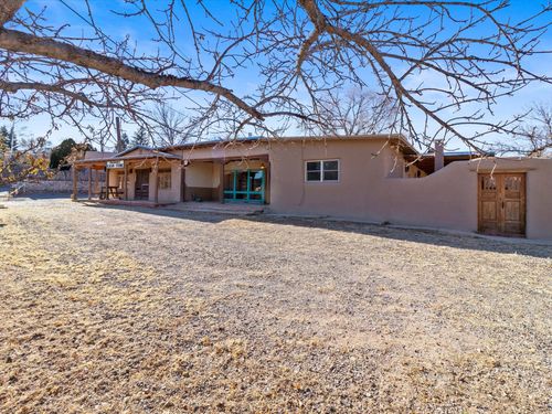 420 Camino Don Miguel, Santa Fe, NM, 87505-5948 | Card Image