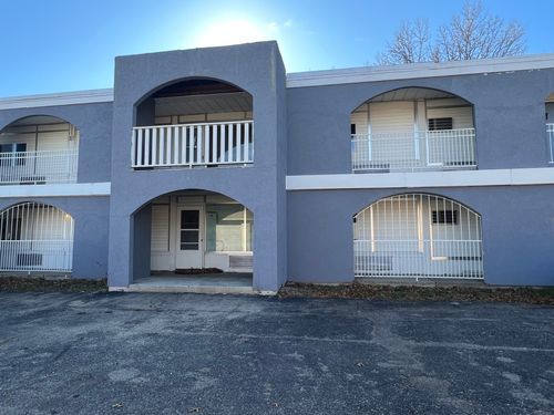 apt-215-1231 N Galena Ave, DIXON, IL, 61021-1059 | Card Image