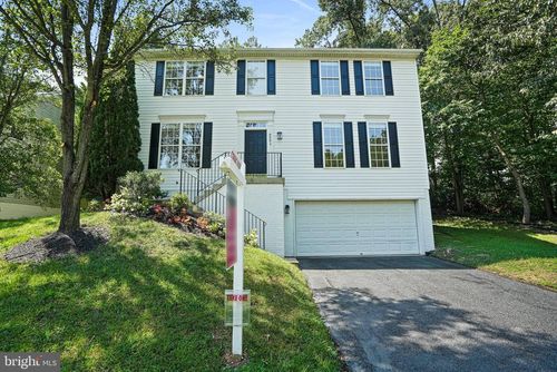 6331 Patuxent Quarter Rd, Hanover, MD, 21076-1334 | Card Image
