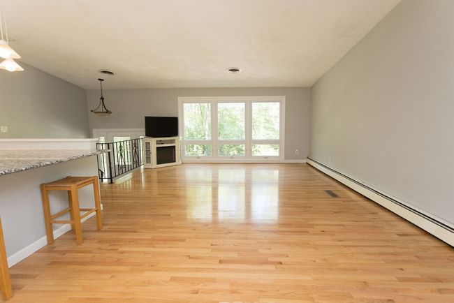 38 Williams Rd, House other with 3 bedrooms, 3 bathrooms and 10 parking in Smithfield RI | Image 8