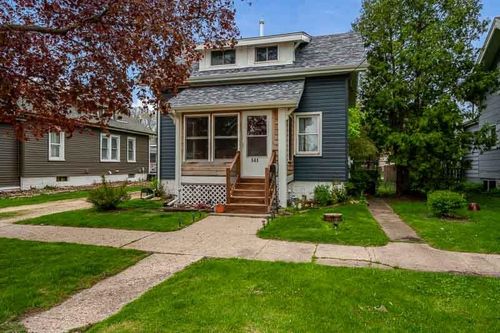 541 Roscoe Ave, South Beloit, IL, 61080-1910 | Card Image
