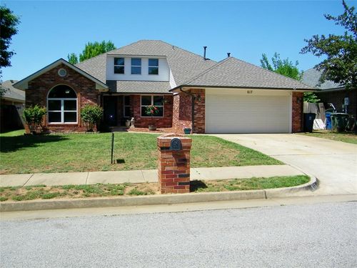 617 Firelane Rd, Edmond, OK, 73003-6223 | Card Image
