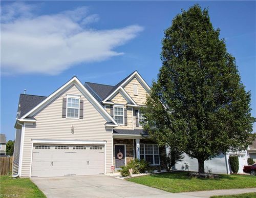 4949 Old Towne Village Circle, Pfafftown, NC, 27040 | Card Image