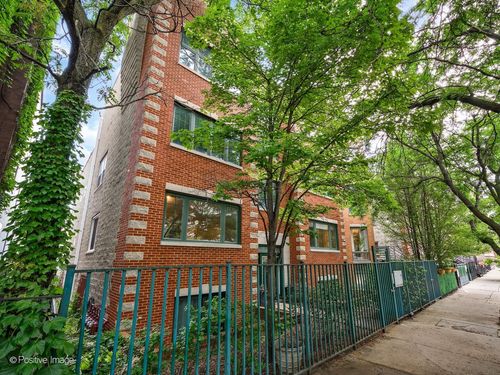 2w-1629 W Le Moyne St, Chicago, IL, 60622-2479 | Card Image