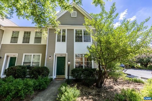 3385 Worth Crossing, CHARLOTTESVILLE, VA, 22911 | Card Image