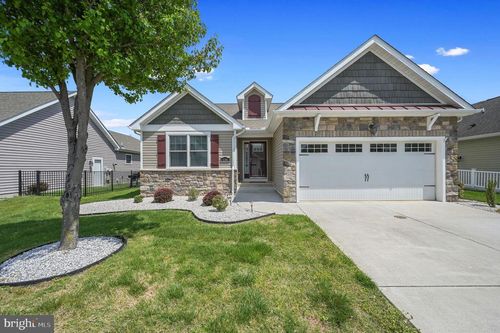 130 Claystone Dr, DOVER, DE, 19901-2420 | Card Image