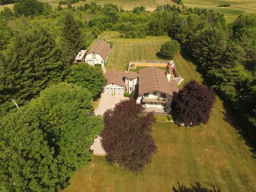 1298 N Cummings Rd, Davison, MI, 48423-8122 | Card Image